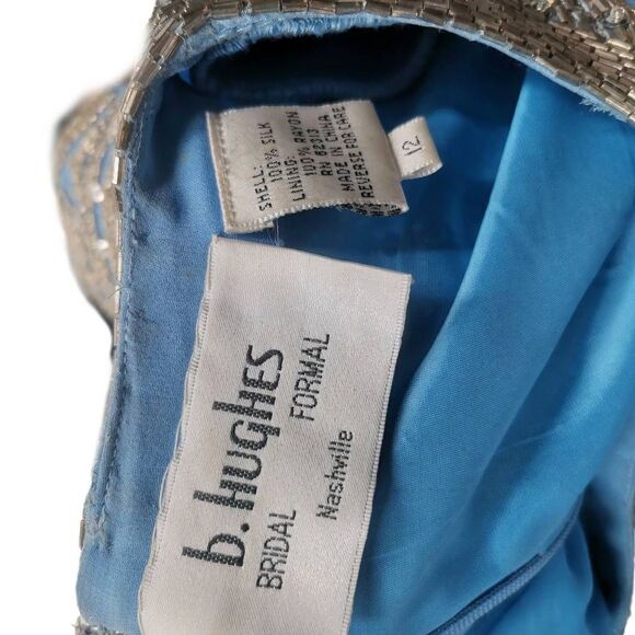 Heavy Vintage Gray Blue Silk Dress Hand Embellished in Silver Glass Beads | B. H - Picture 4 of 4